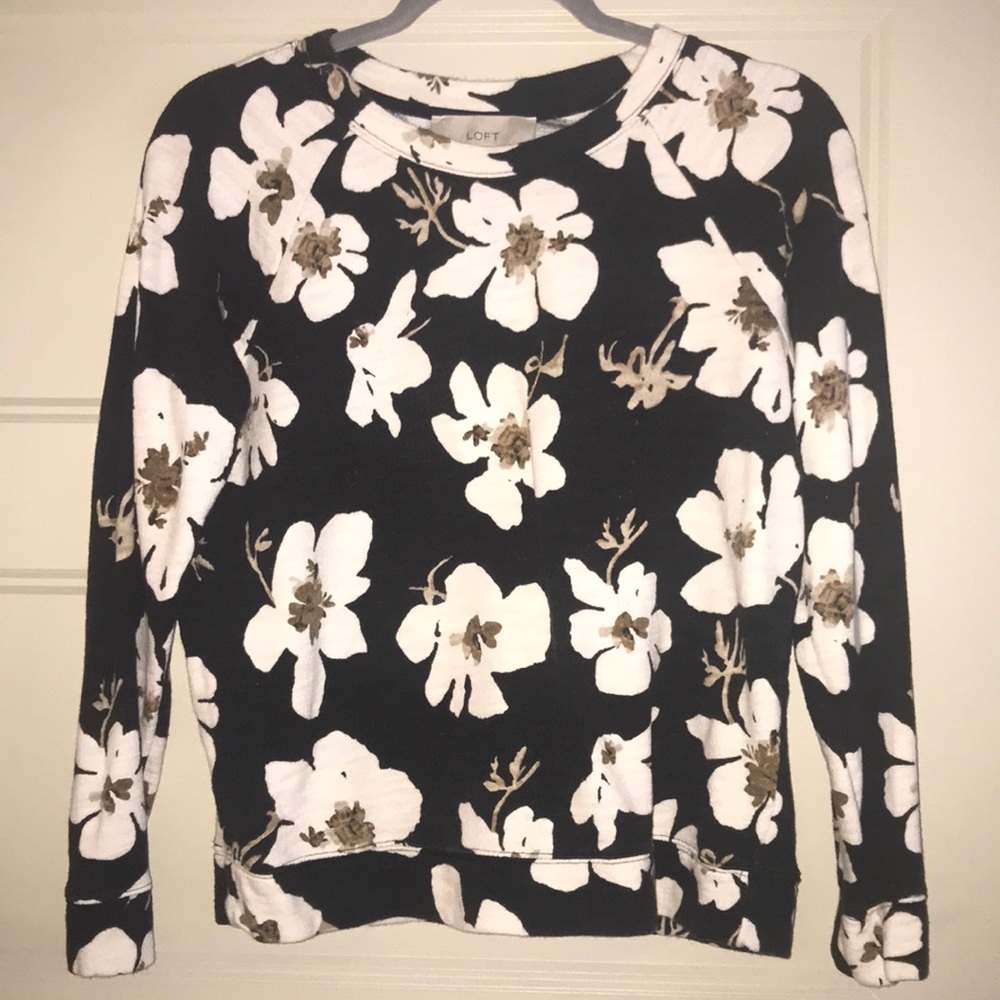 Anne Taylor Loft Floral Knit Top